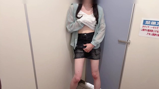 ????【女装】ヘソだしミニスカなファッションでオナニー❤️