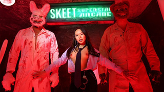 5 Mounts At Skeet’s by Exxxtra Small Featuring Asia Lee, Danny Mountain & Will Pounder