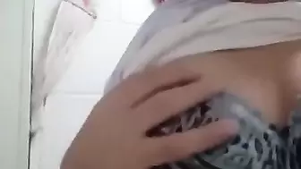 Thai youngster solo bate