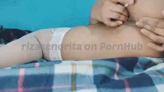 Riza Senorita Oriental Student Show off her new Lingerie to her Instructor & Fingering in Front of Online Cam