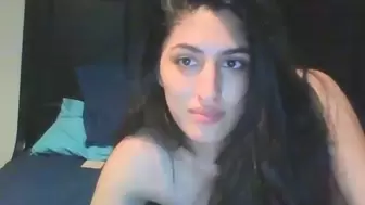 Super sexy Indian model, nude show and fucking two