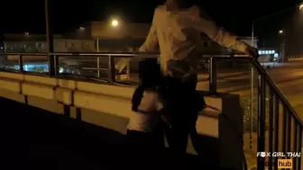 4k Japanese Fuck Student on a Footbridge at Night. พานักศึกษากลับบ้านตอนดึก เงี่ยนเลยแวะเย็ดบนสะพาน